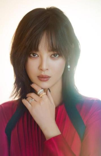 网红辛尤里福利在线看,揭秘网红辛尤里的魅力瞬间